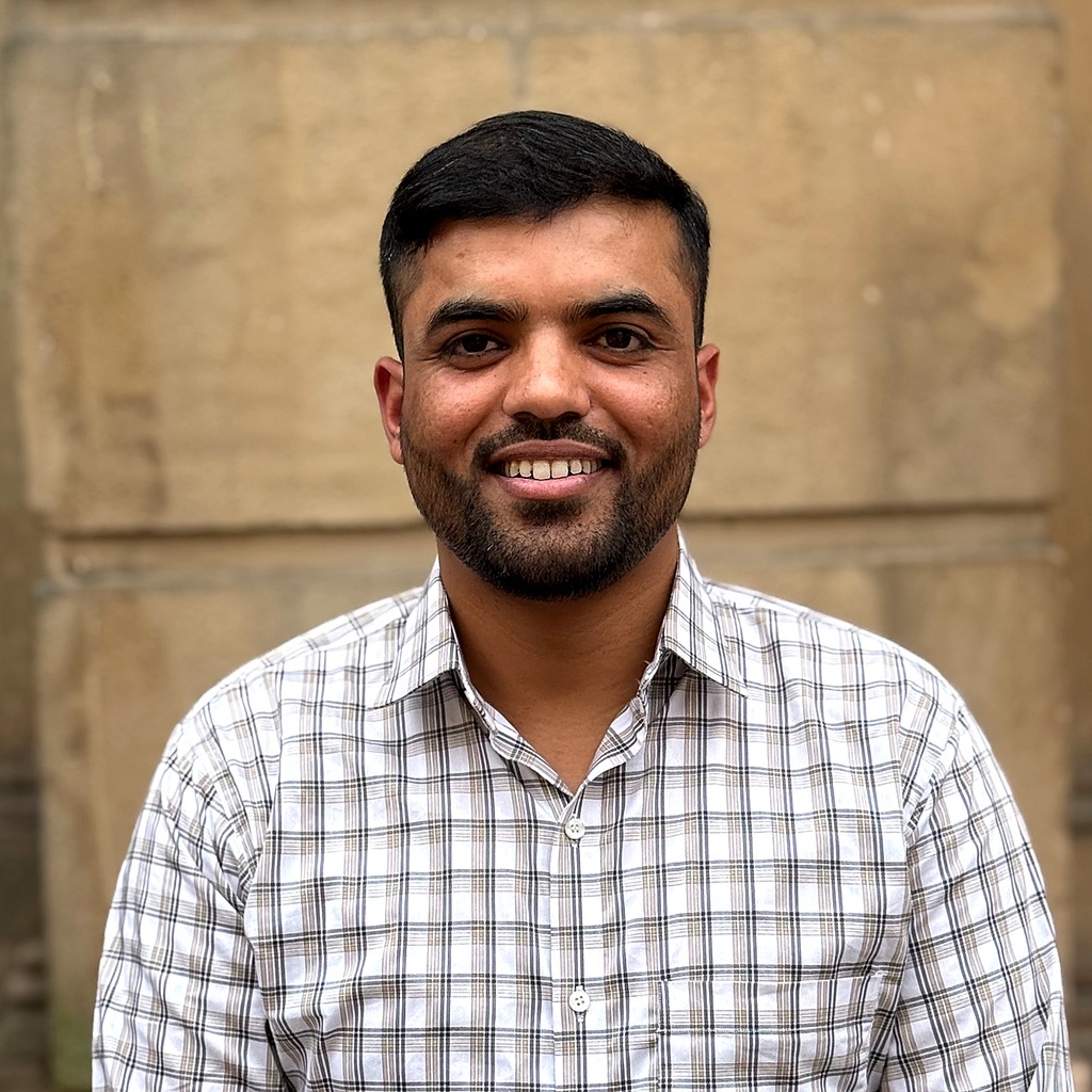 ali_h-6_Headshot_Temp